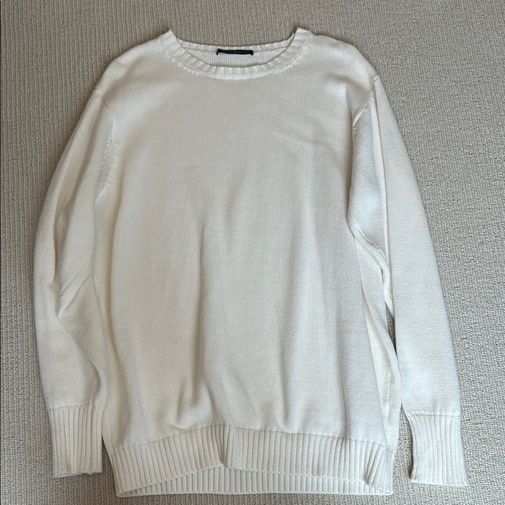 NWOT Brandy Melville Oversized White Sweater